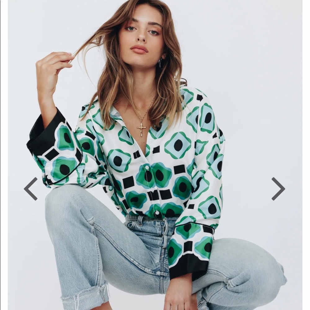 Verge Girl satin patterned blouse